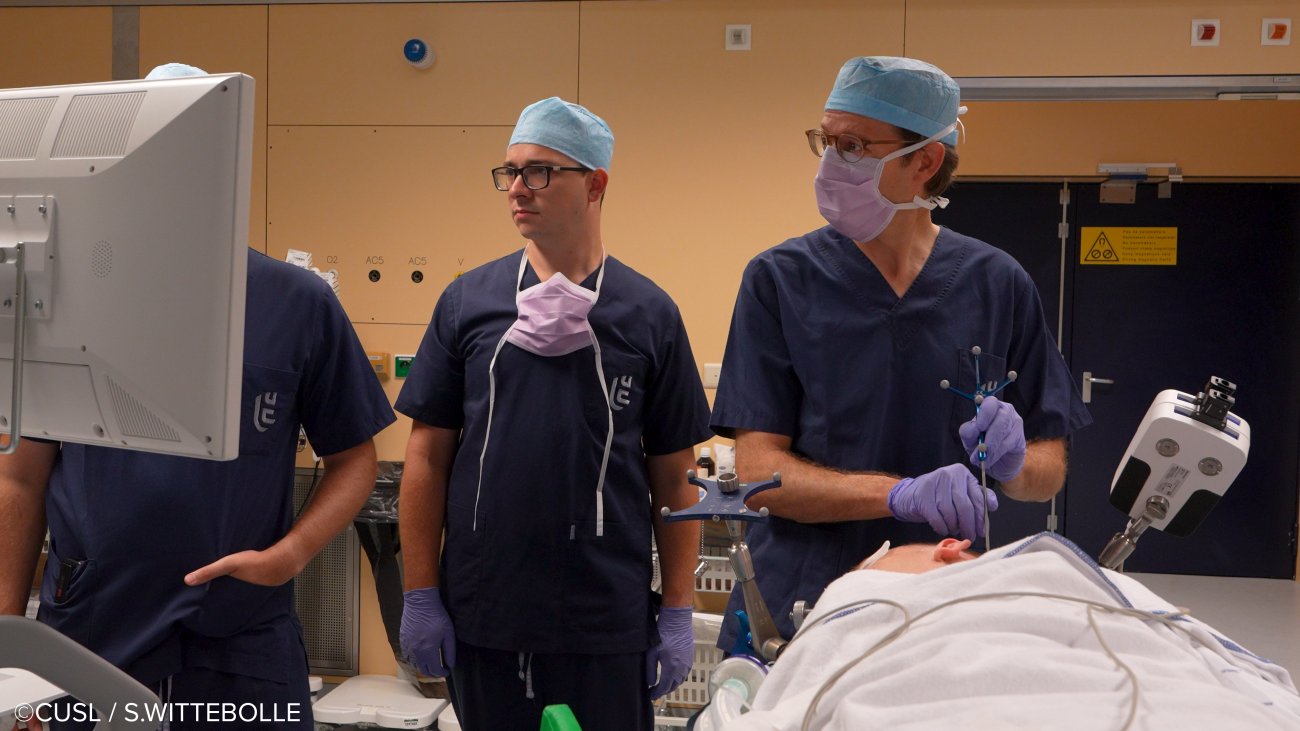 Neurochirurgie - opération d'épilepsie réfractaire