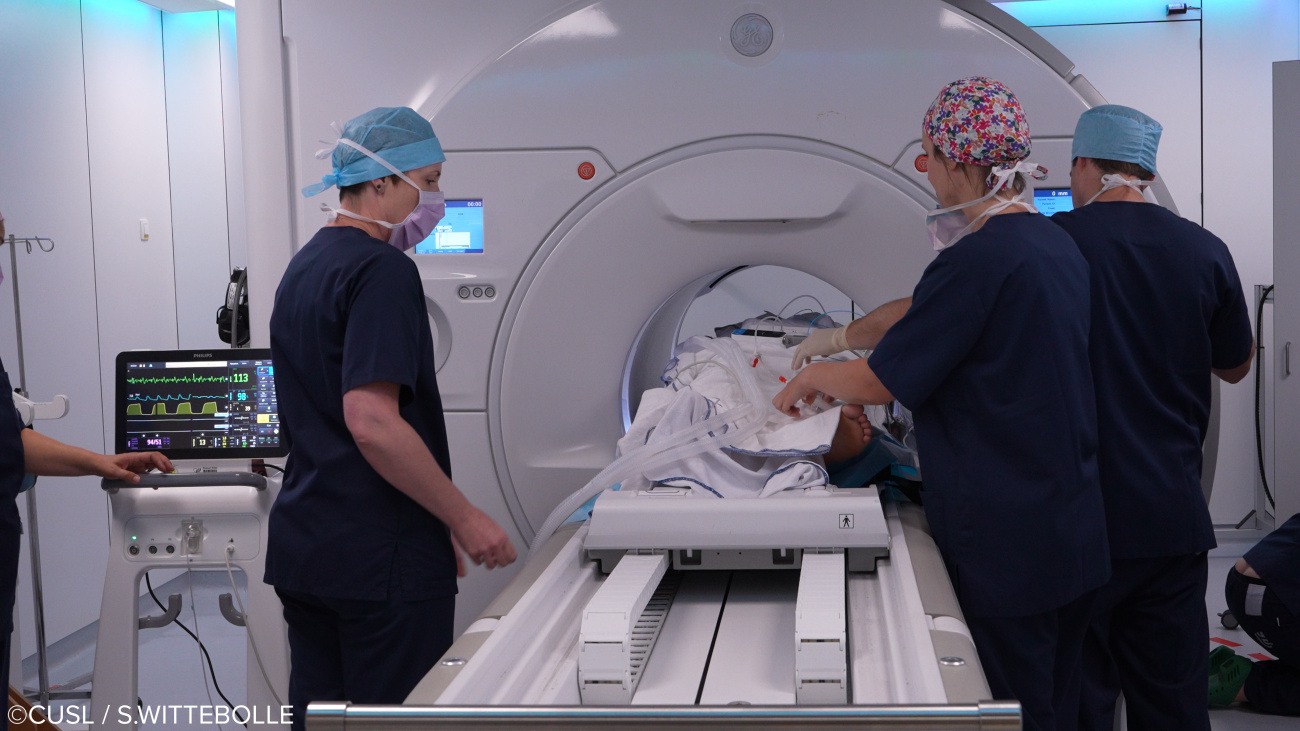 Neurochirurgie - opération d'épilepsie réfractaire