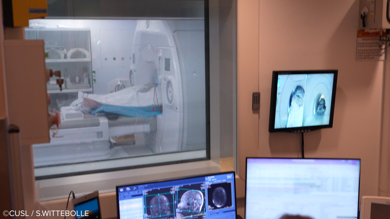 Neurochirurgie - opération d'épilepsie réfractaire